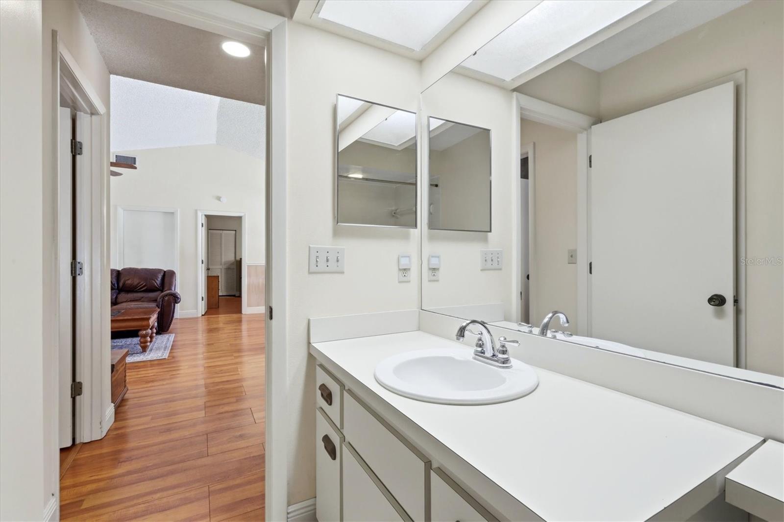 4006 75th Ter E Property Photo 24