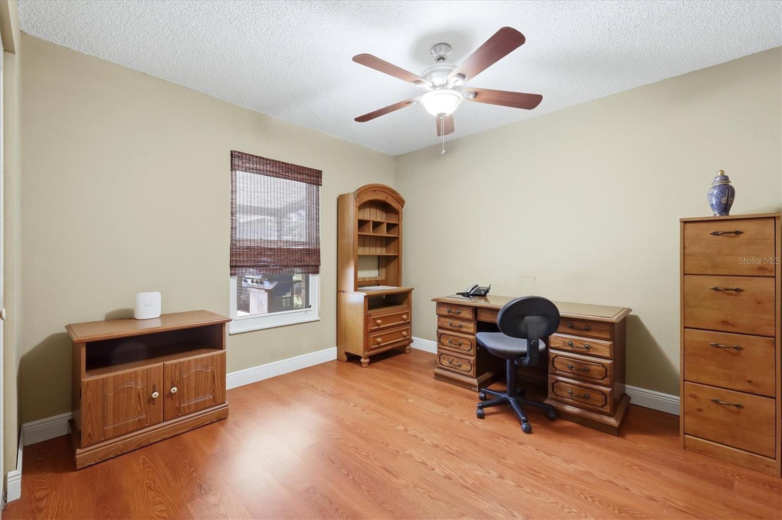 4006 75th Ter E Property Photo 25