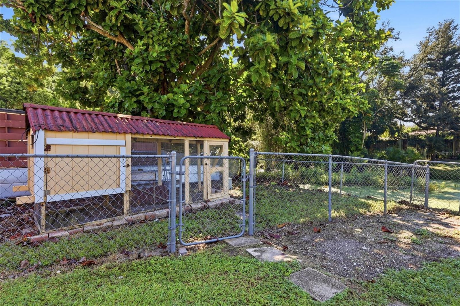4006 75th Ter E Property Photo 35