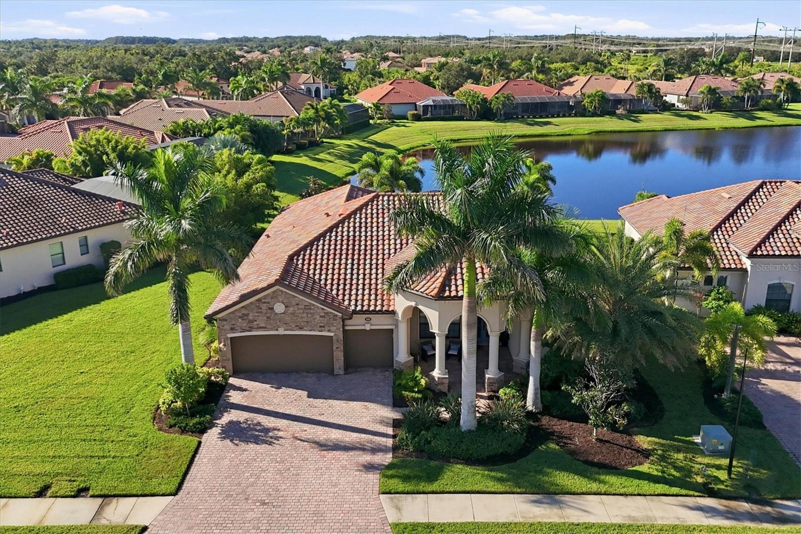 8816 Rum Runner Pl Property Photo 1