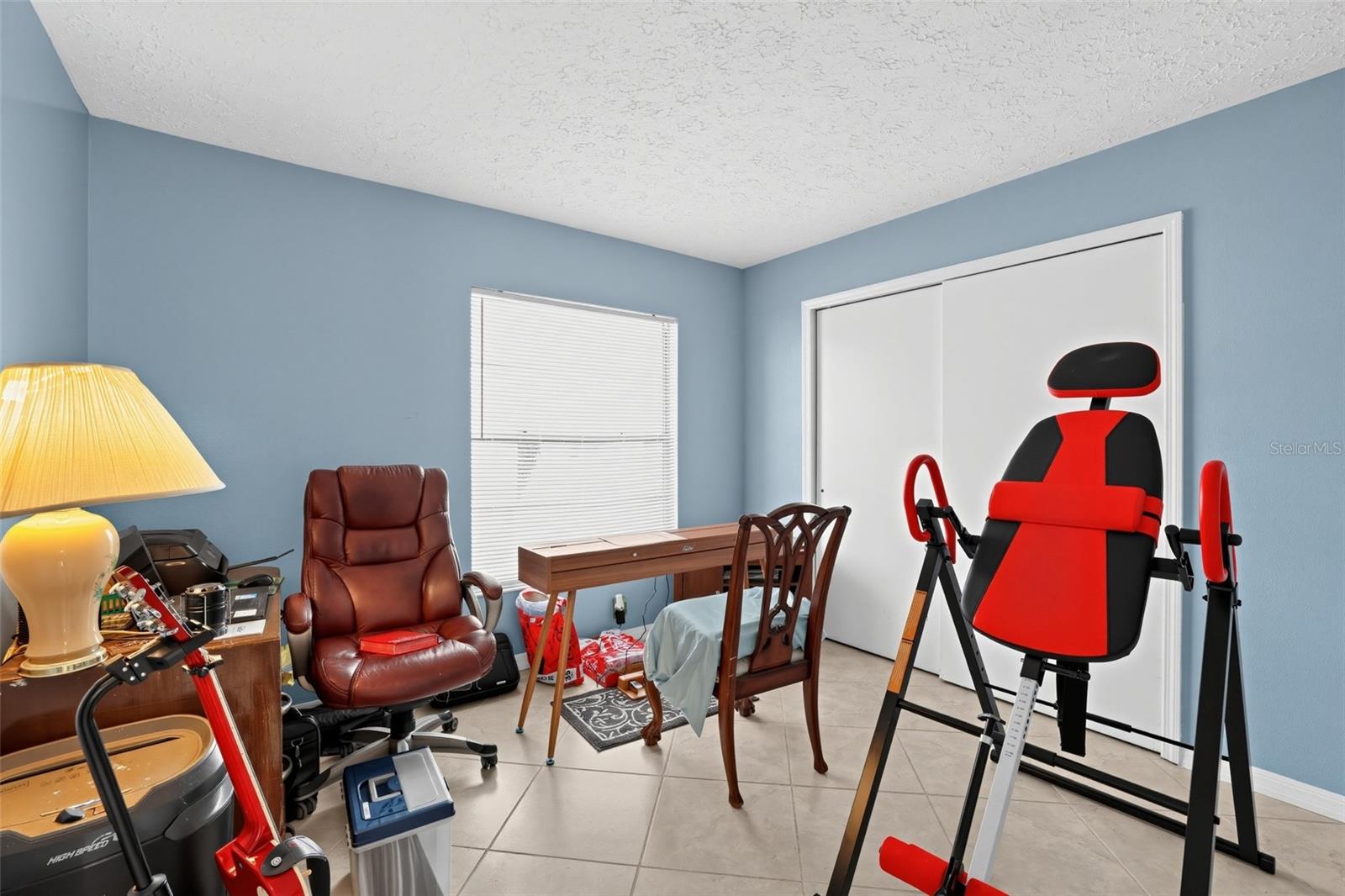 1805 Lakewind Dr Property Photo 15