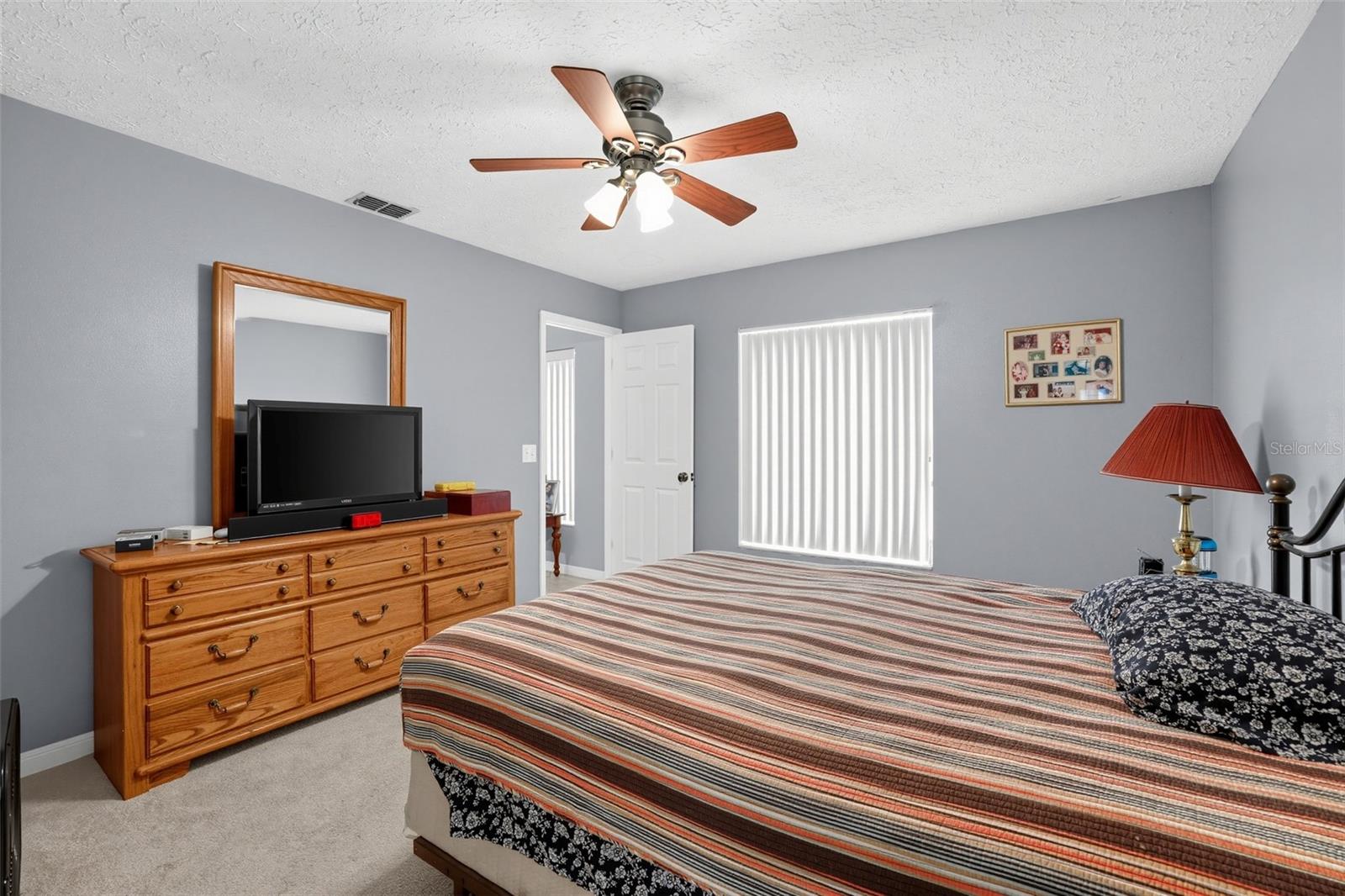 1805 Lakewind Dr Property Photo 23