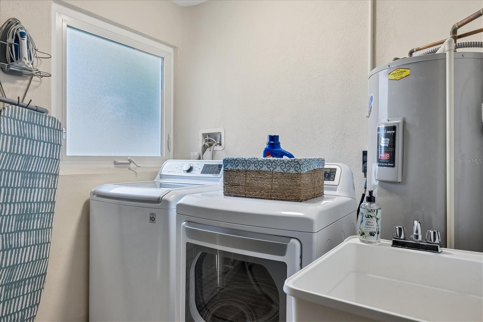 3671 Avocado Rd Property Photo 26