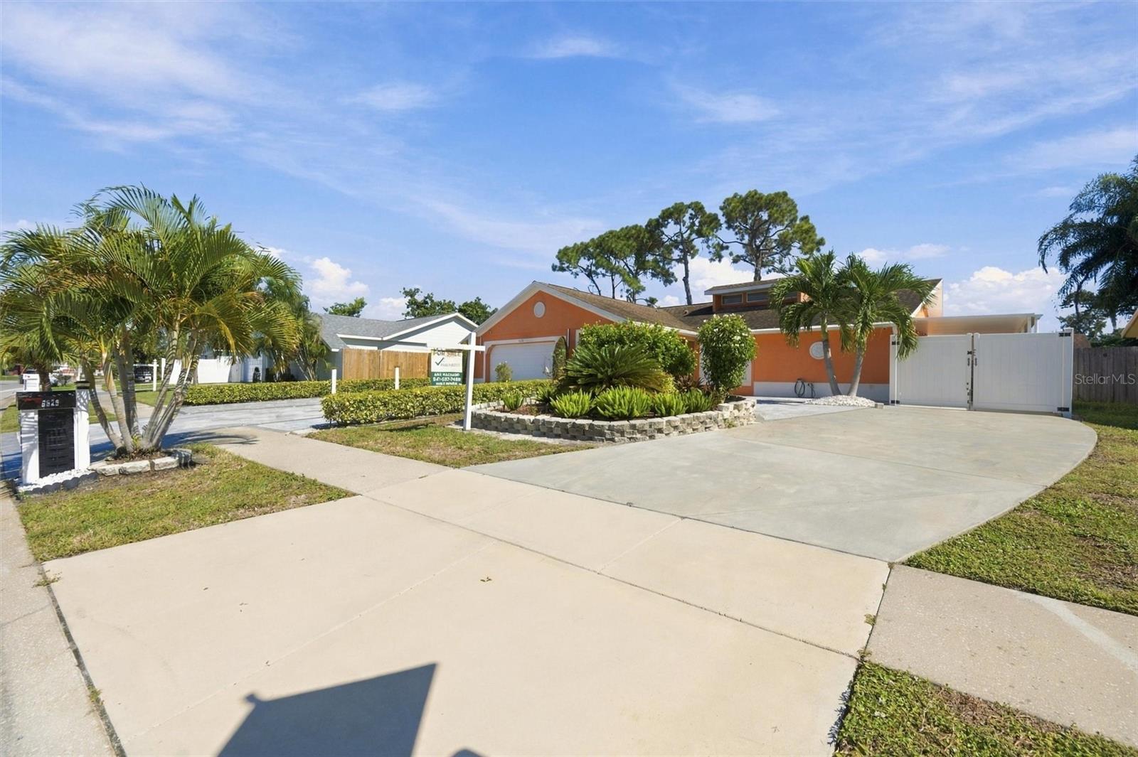 6625 Mauna Loa Blvd Property Photo 5
