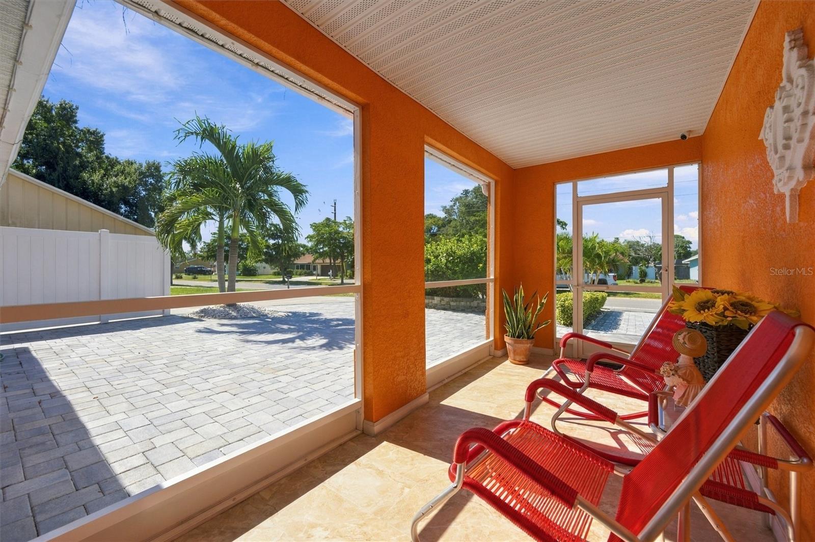 6625 Mauna Loa Blvd Property Photo 11