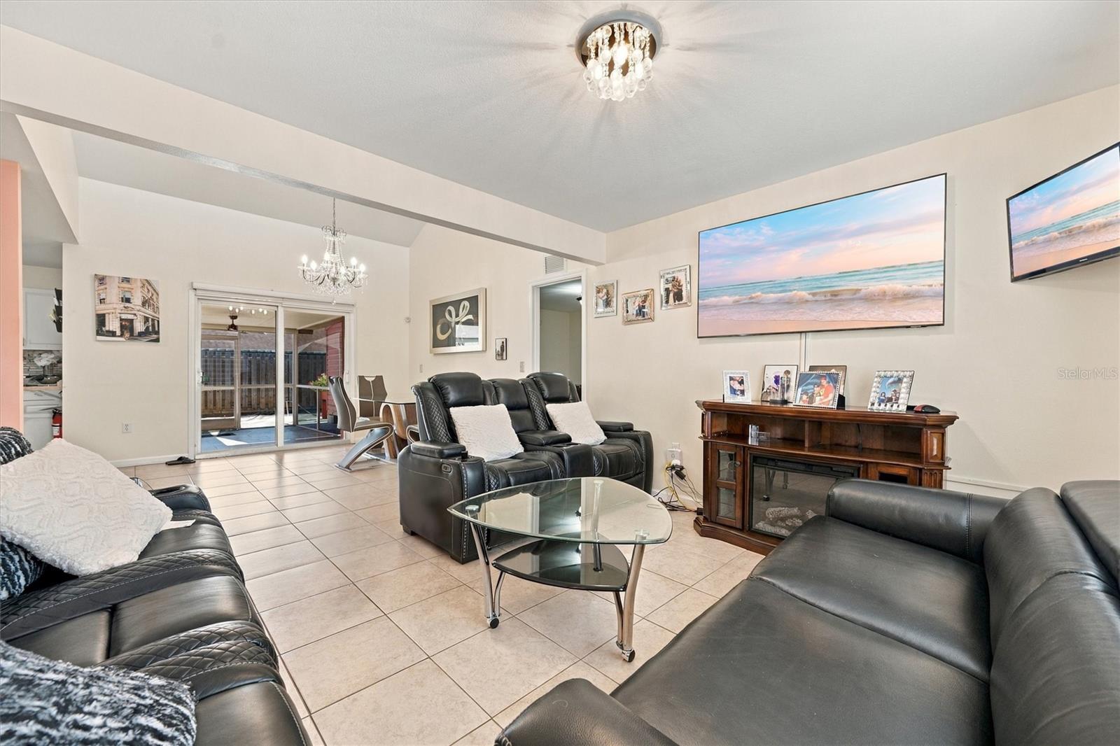 6625 Mauna Loa Blvd Property Photo 14