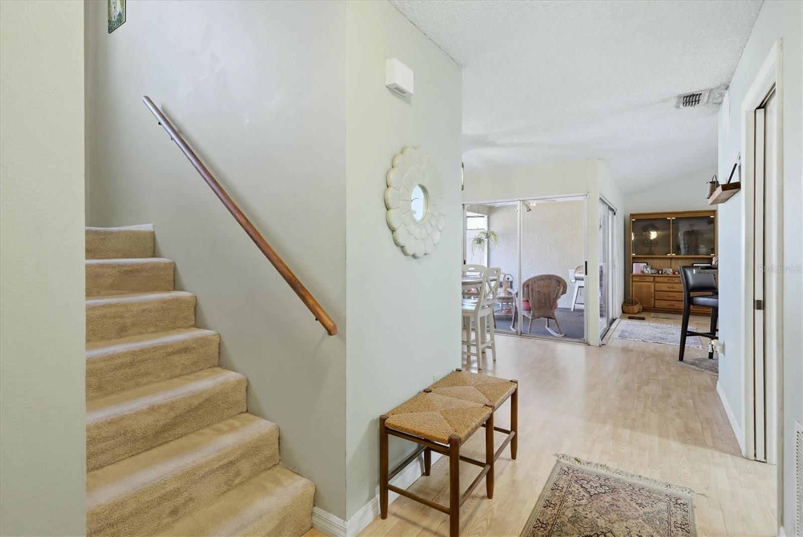 4173 Center Pointe Cir #87b Property Photo 4