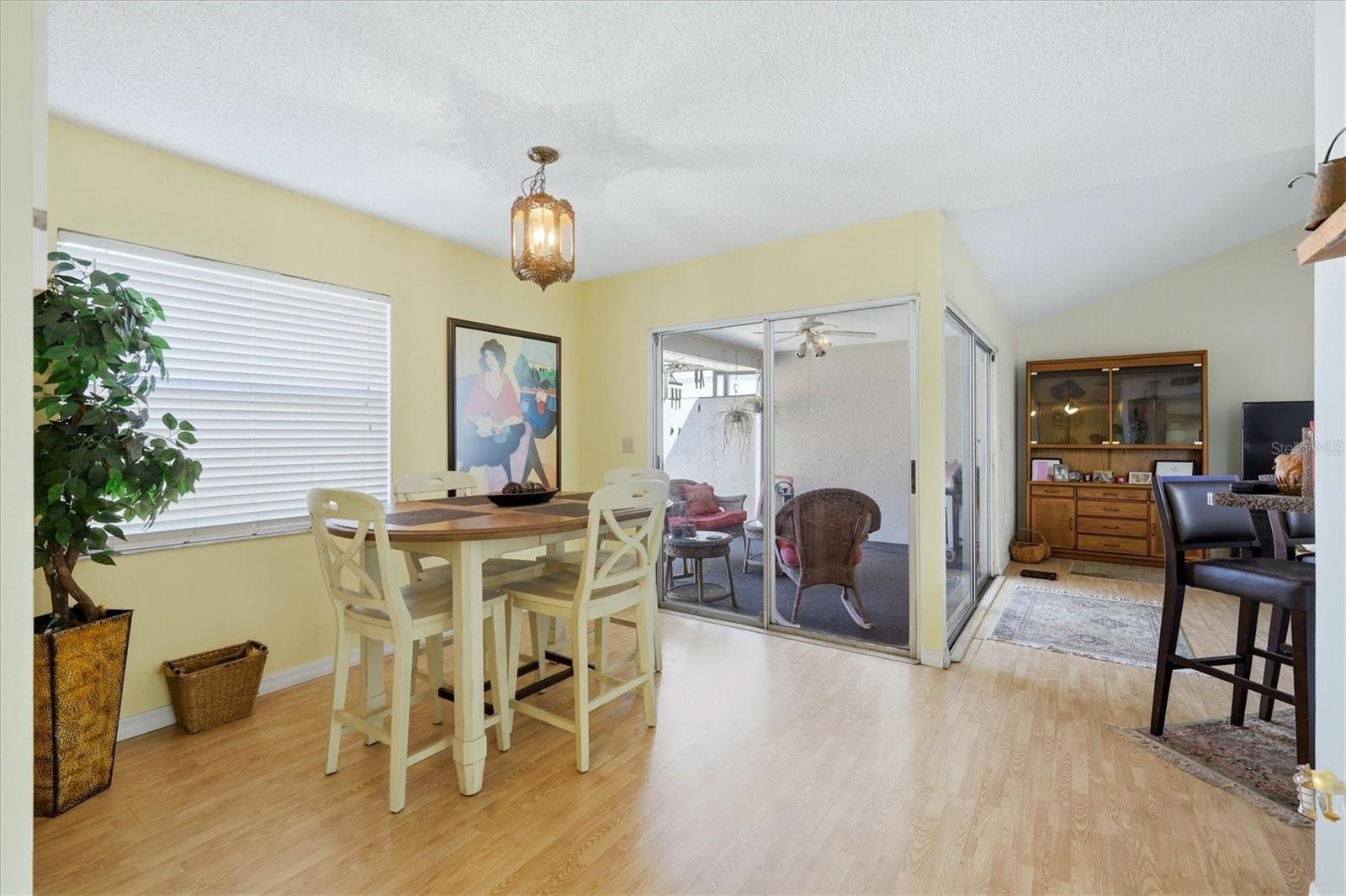 4173 Center Pointe Cir #87b Property Photo 8