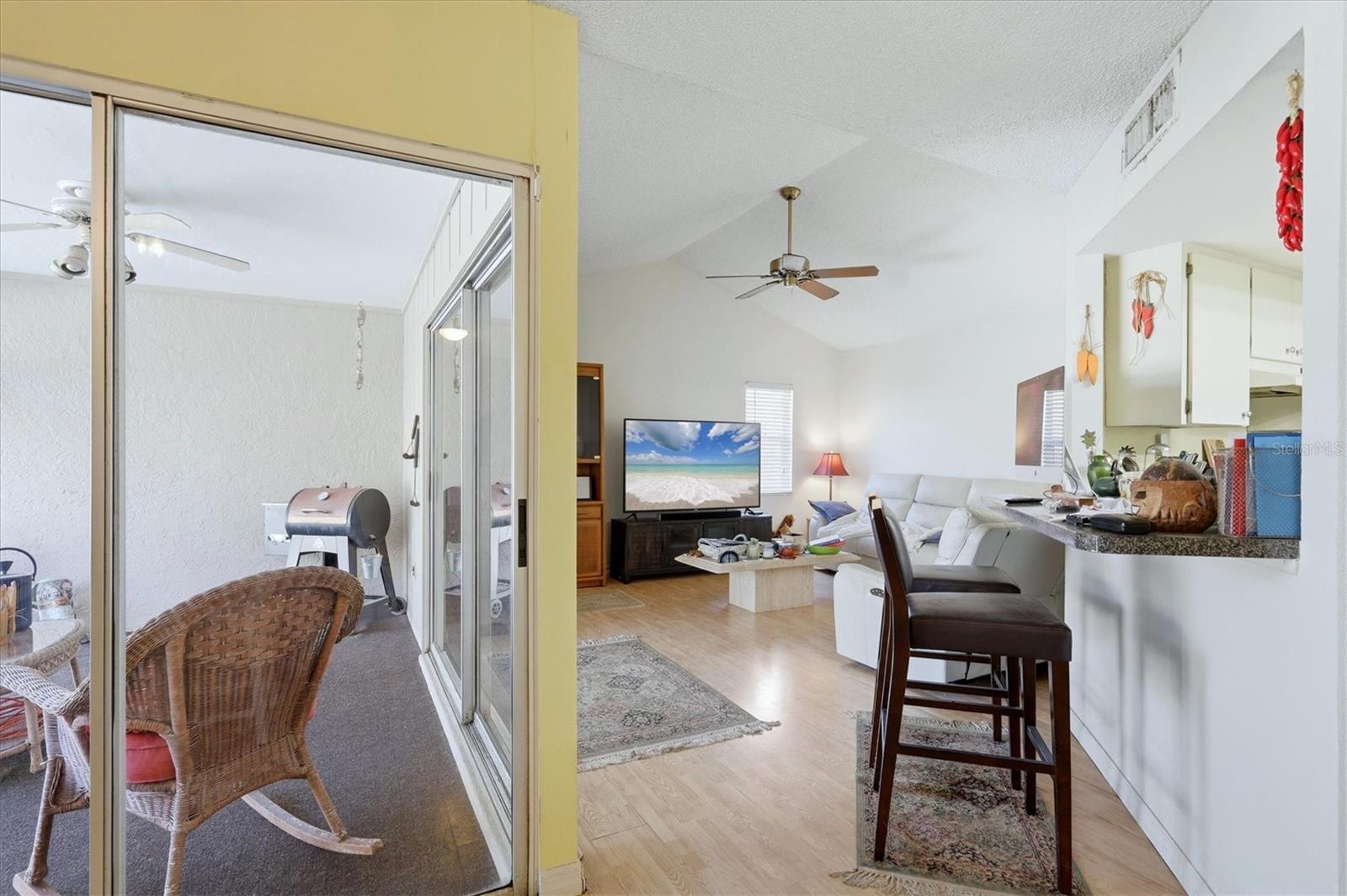 4173 Center Pointe Cir #87b Property Photo 11