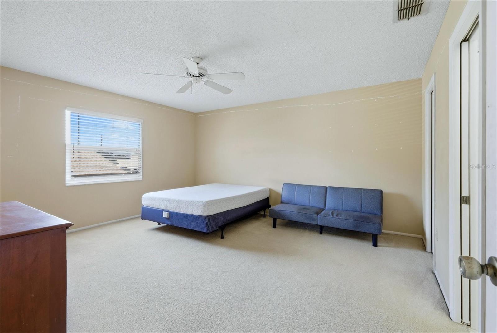 4173 Center Pointe Cir #87b Property Photo 13