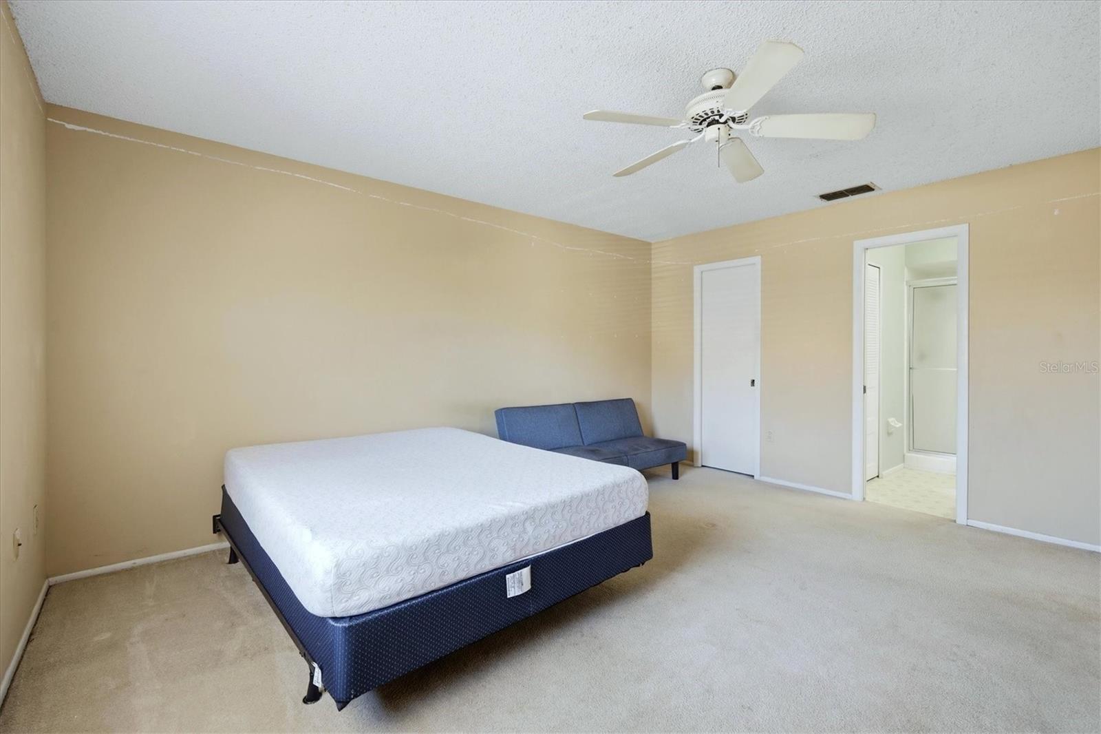 4173 Center Pointe Cir #87b Property Photo 14