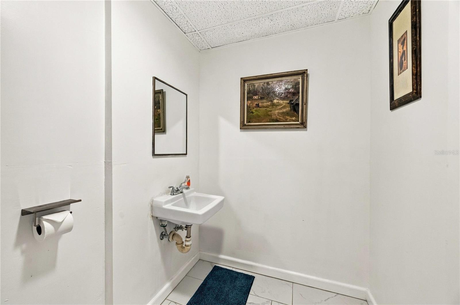 417 Burns Ct Property Photo 25