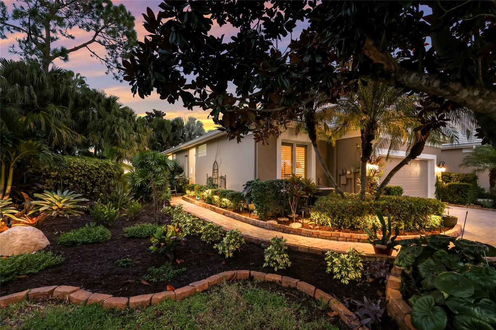 8705 52nd Dr E Property Photo 1