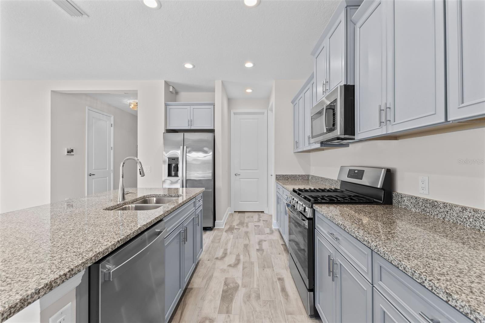 9961 Cross River Trl Property Photo 12