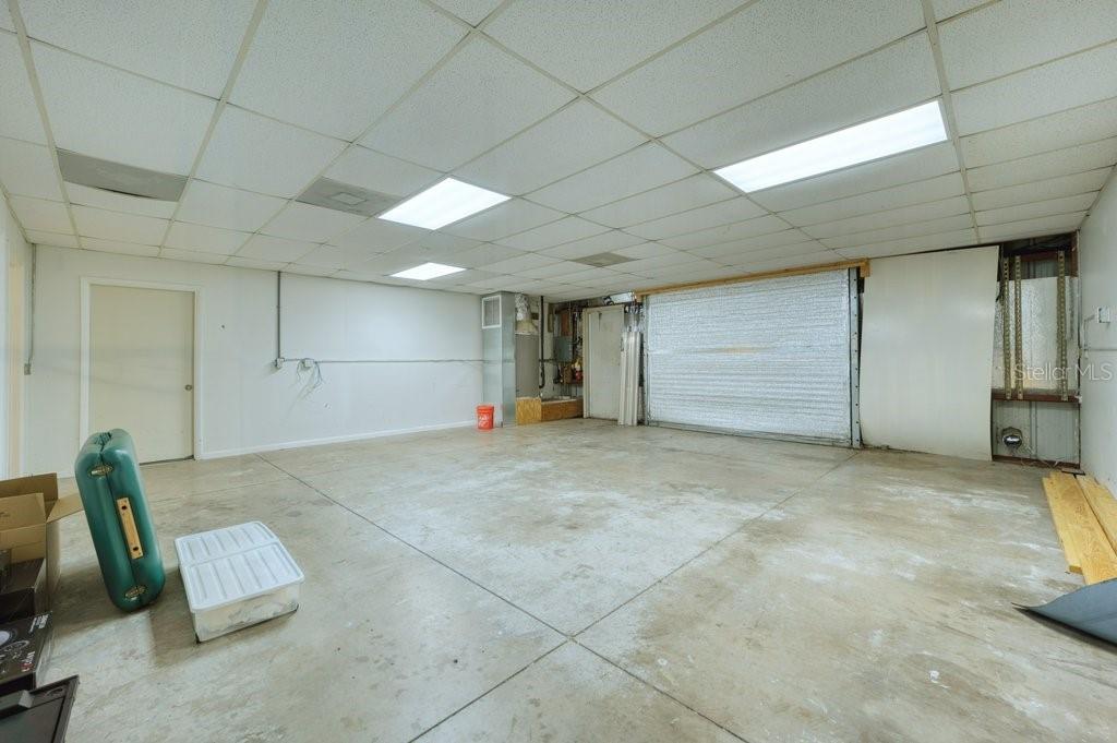 511 Interstate Ct Property Photo 18