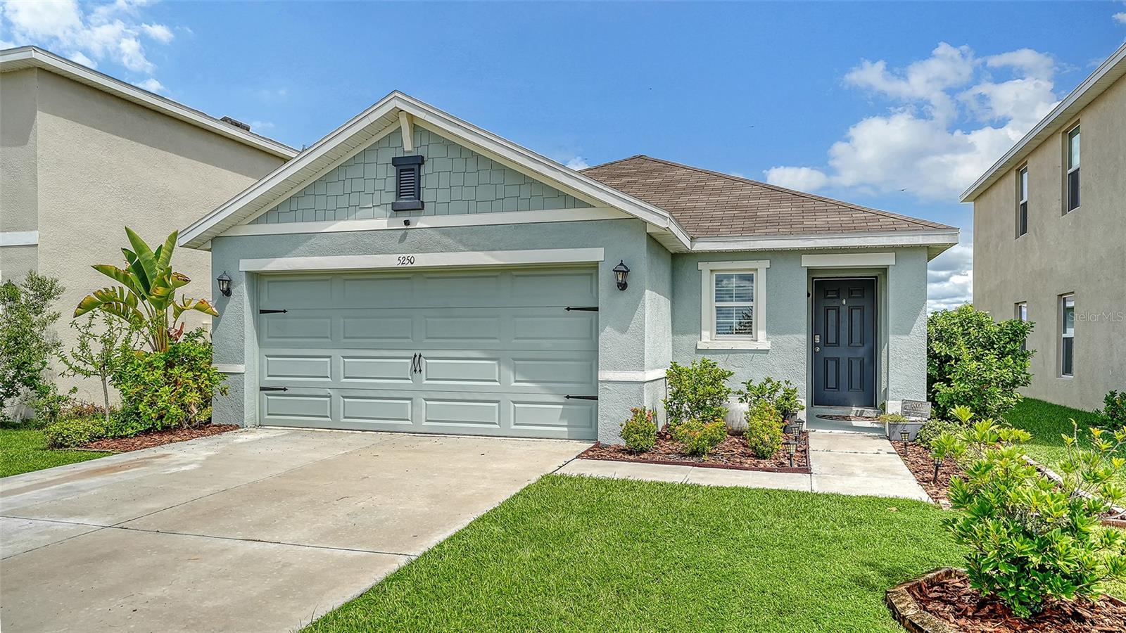 5250 ROCKY COAST PL Property Photo 1
