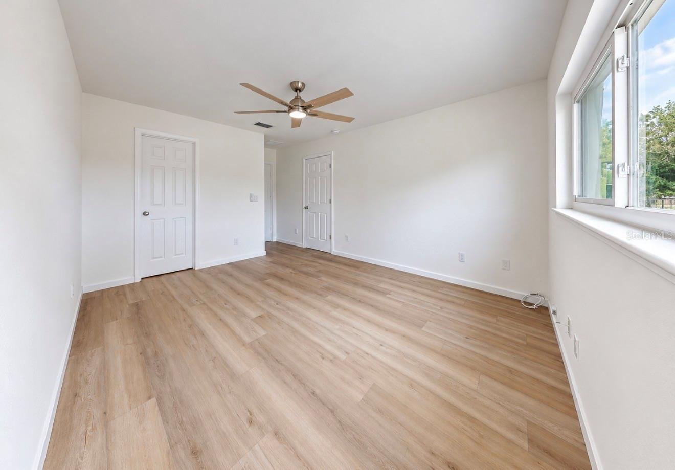 1406 W Del Webb Blvd Property Photo 15