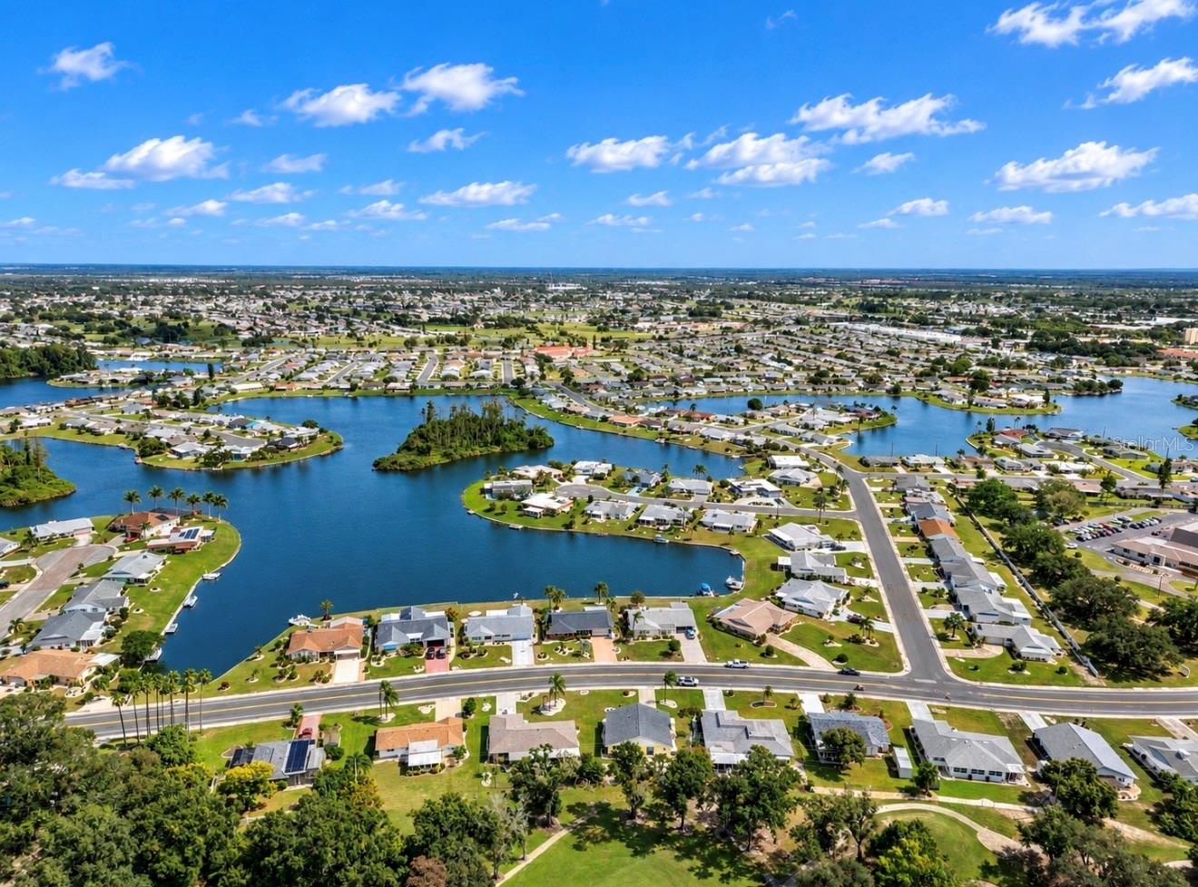 1406 W Del Webb Blvd Property Photo 45