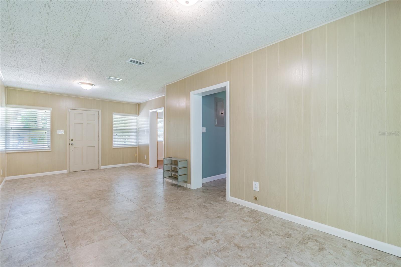 308 Glen Burnie Ave Property Photo 24