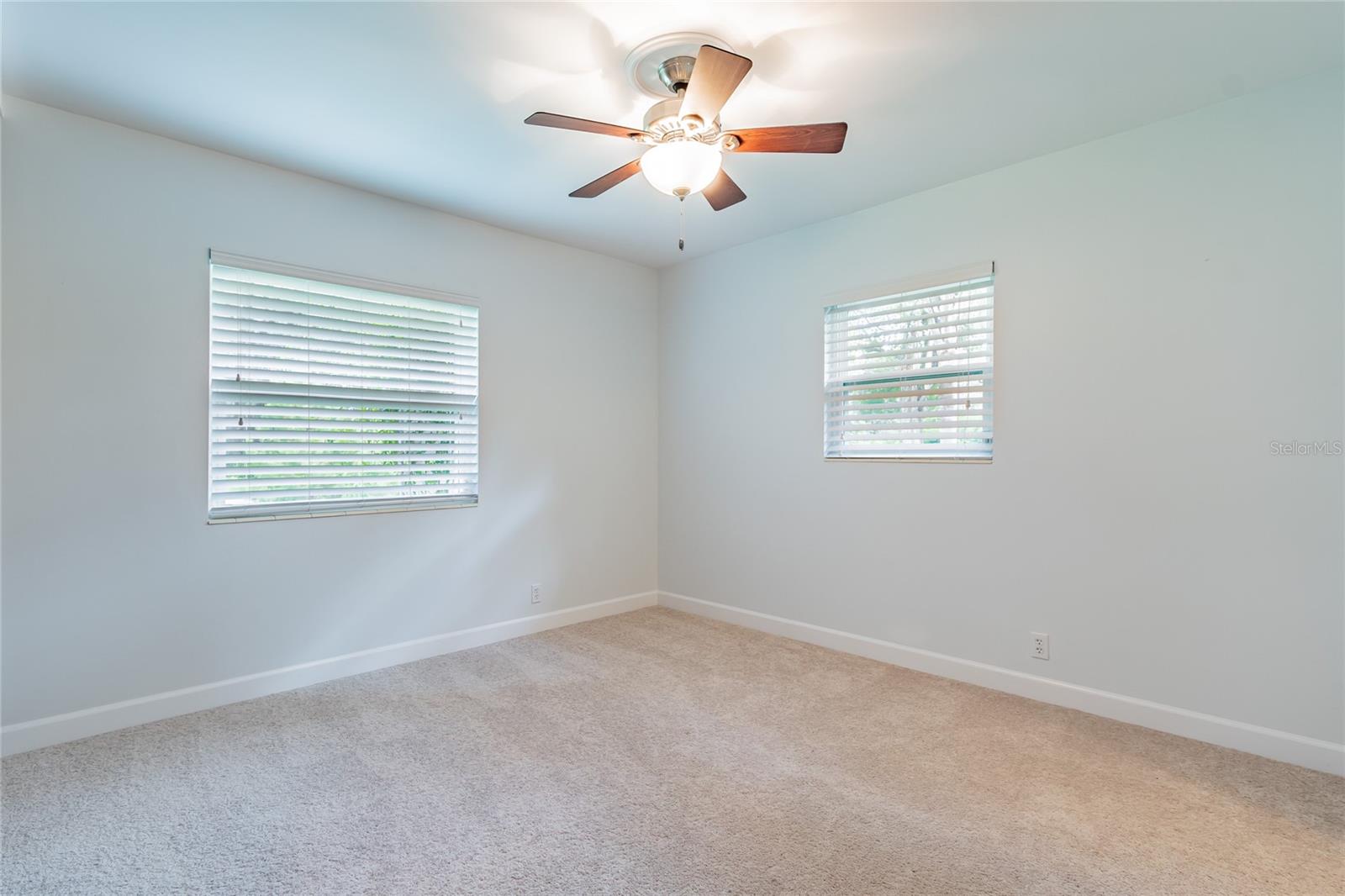 308 Glen Burnie Ave Property Photo 27