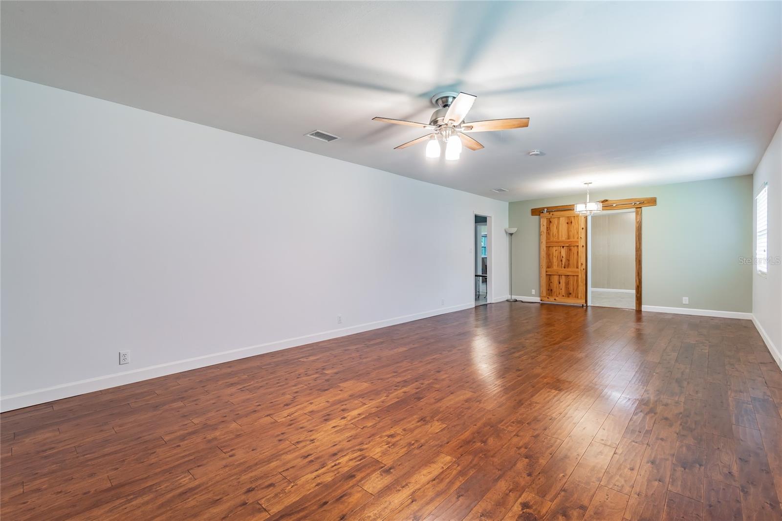 308 Glen Burnie Ave Property Photo 28