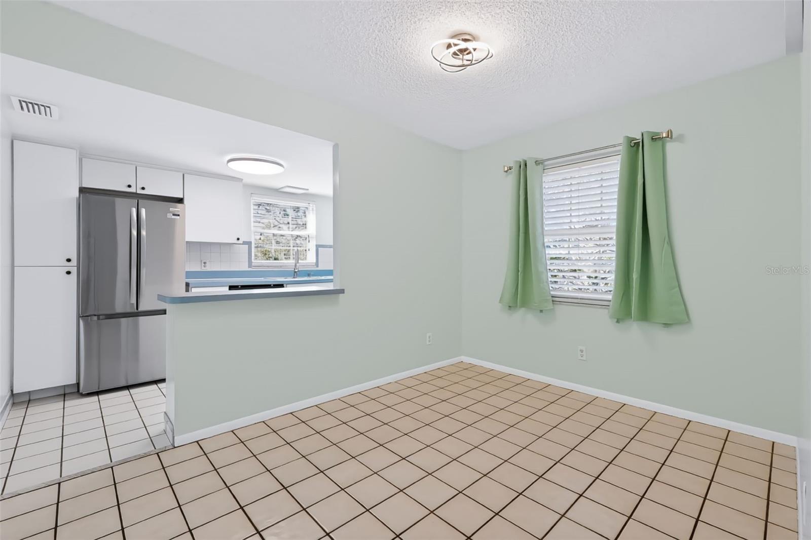 1162 84th Ter N #d Property Photo 5