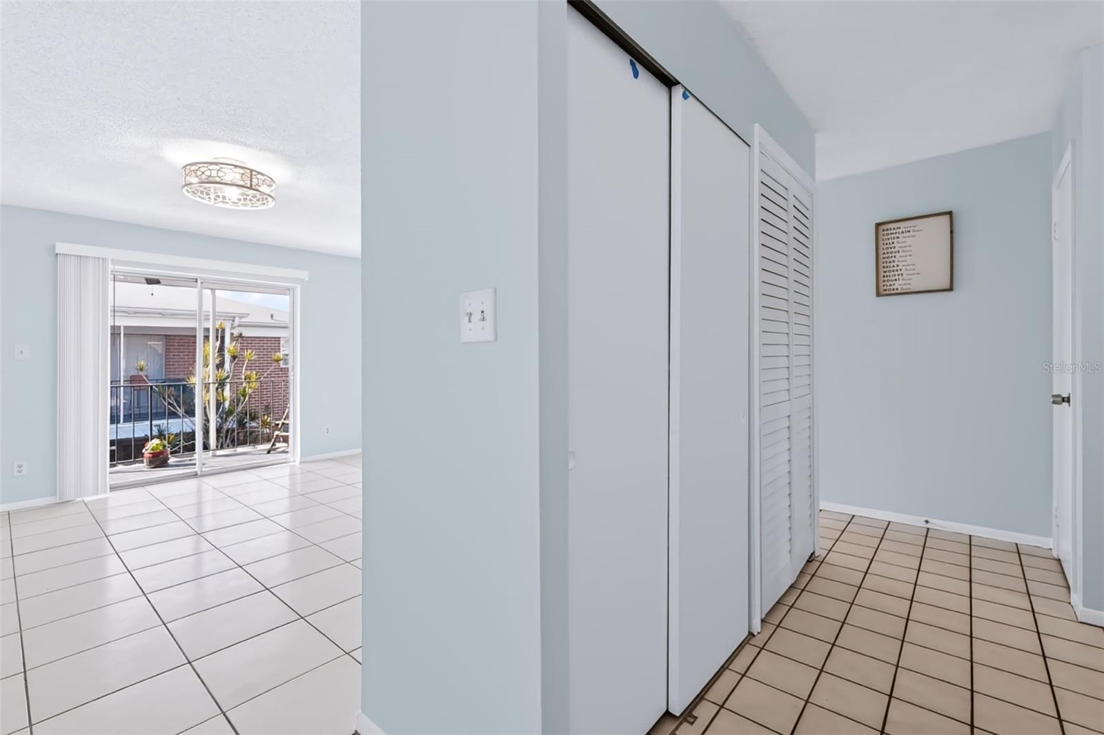 1162 84th Ter N #d Property Photo 8