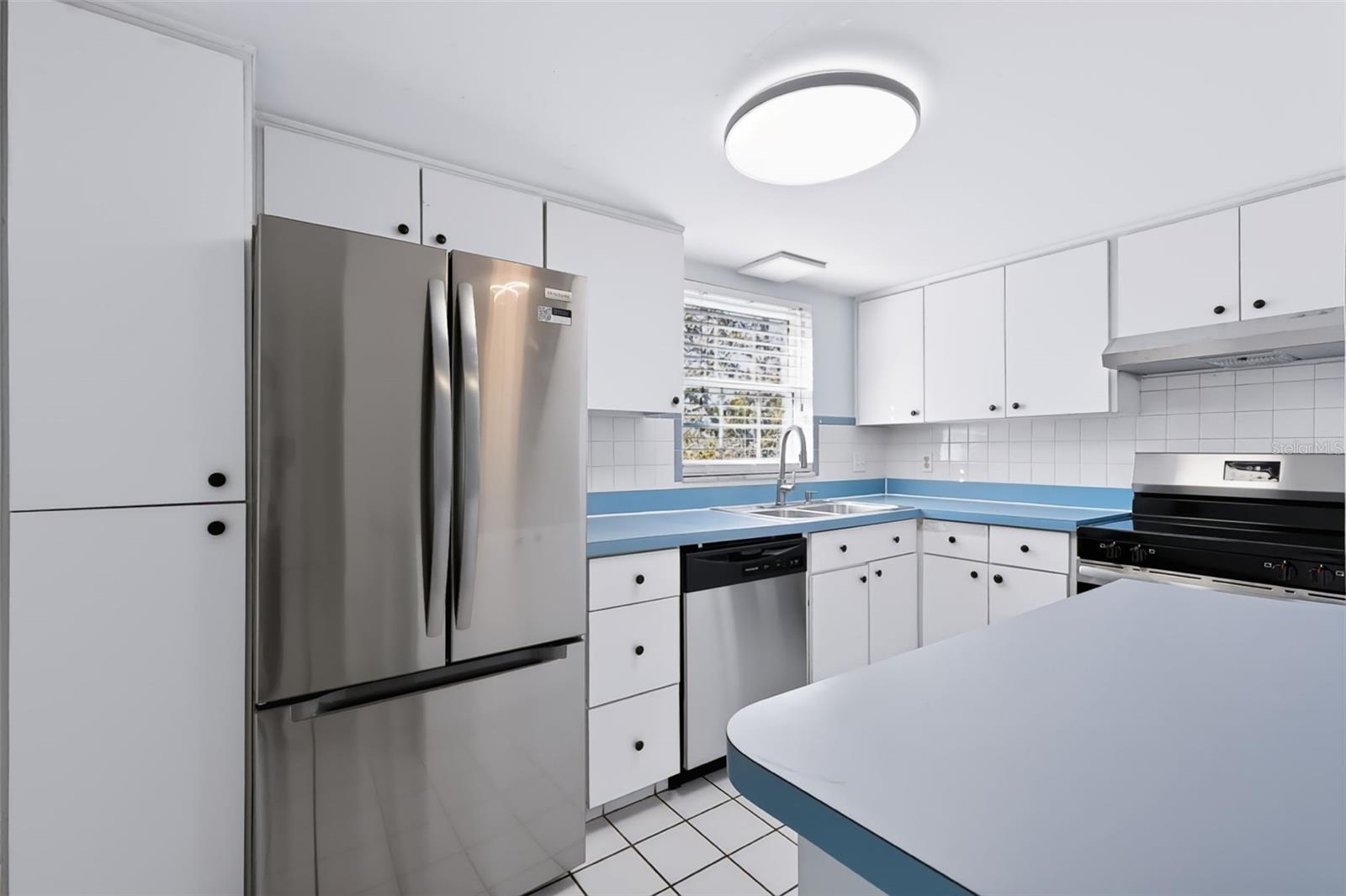 1162 84th Ter N #d Property Photo 11