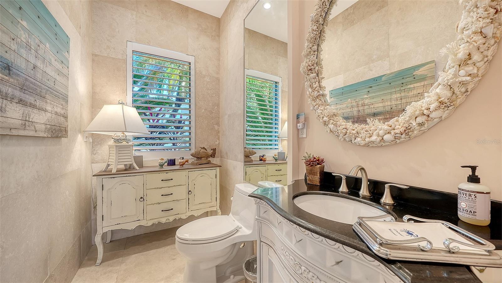 6061 Gulf Of Mexico Dr Property Photo 39