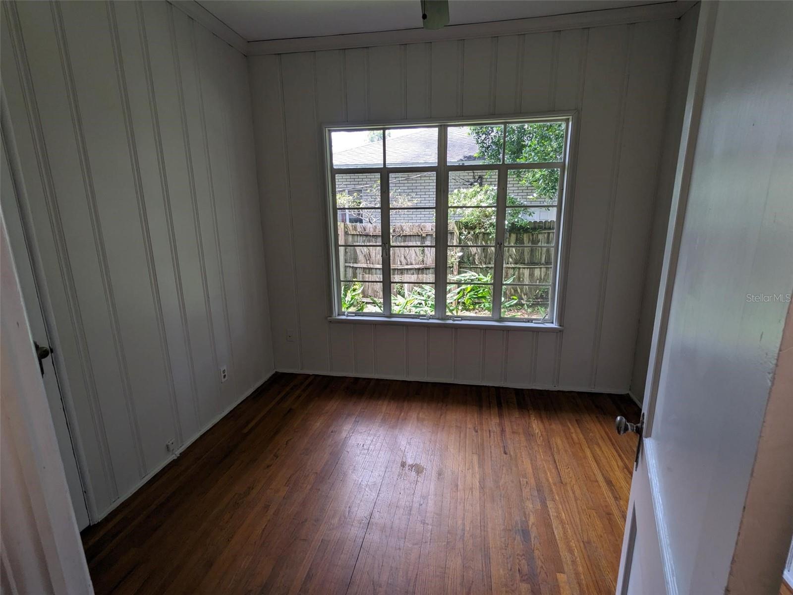 2721 Woodland Hills Ave Property Photo 13