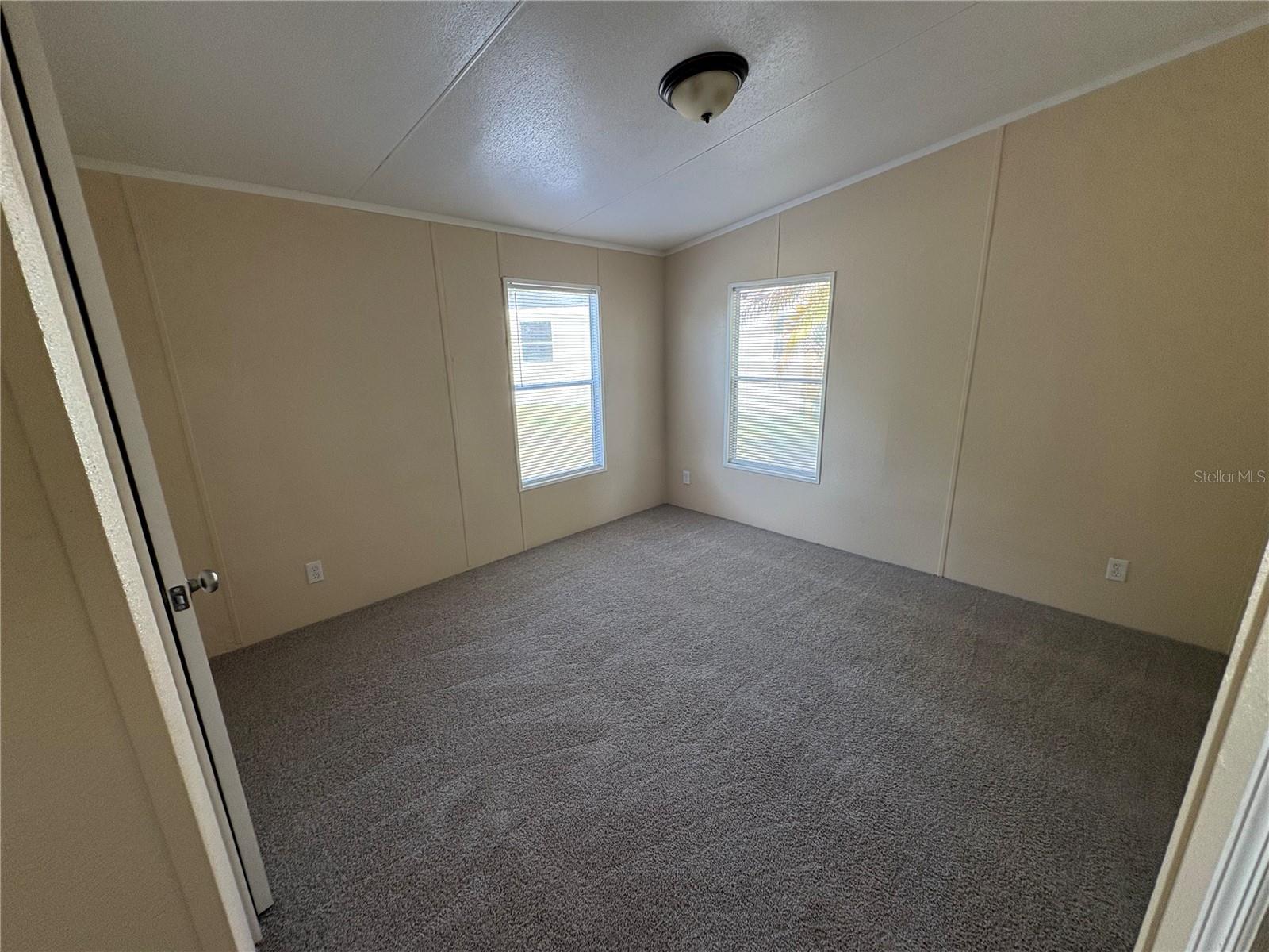 371 Highlands Way Property Photo 4