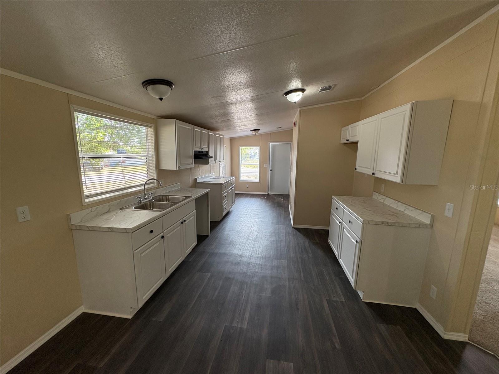 371 Highlands Way Property Photo 12