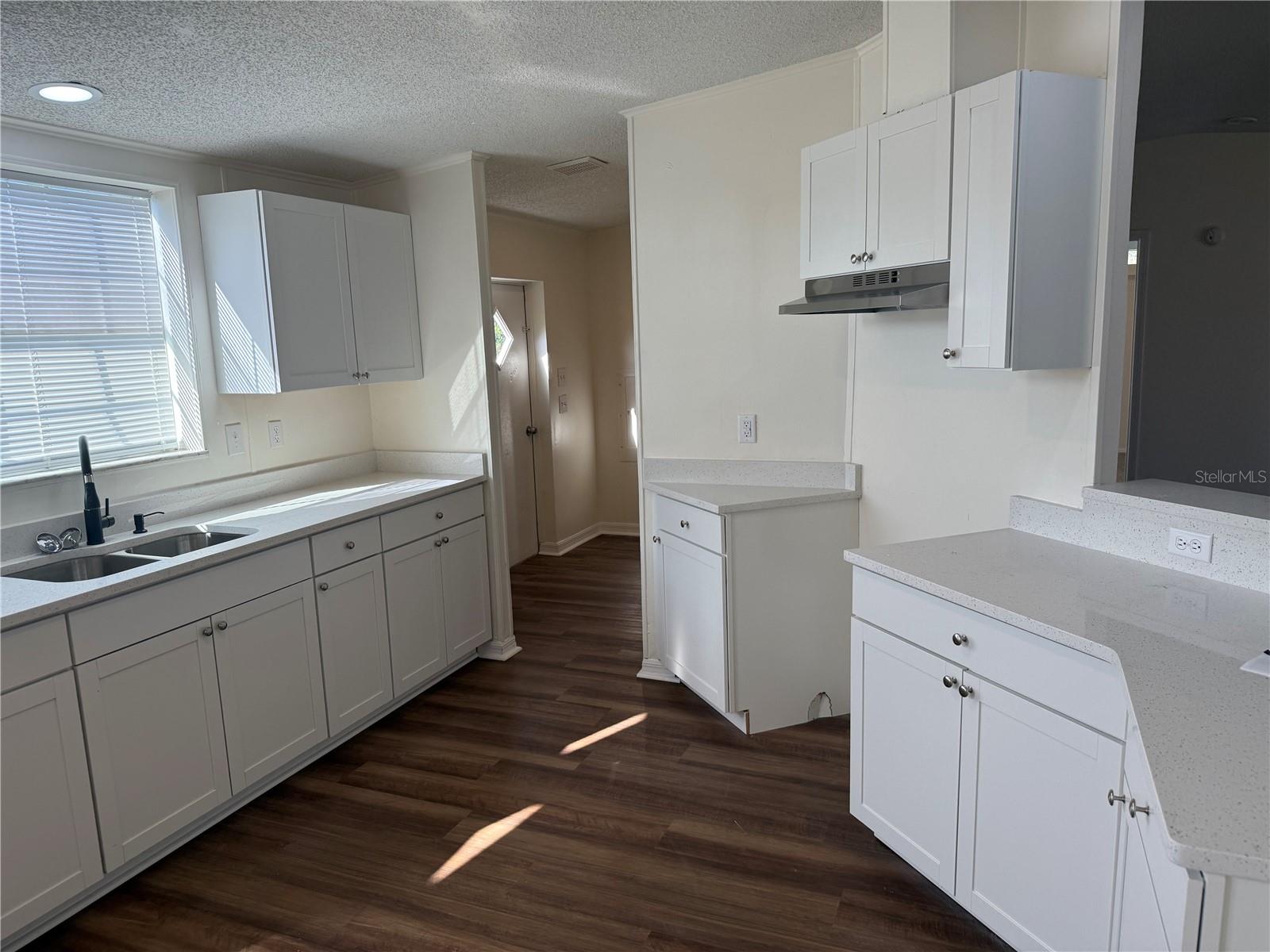 4795 Schooner Ave Property Photo 8