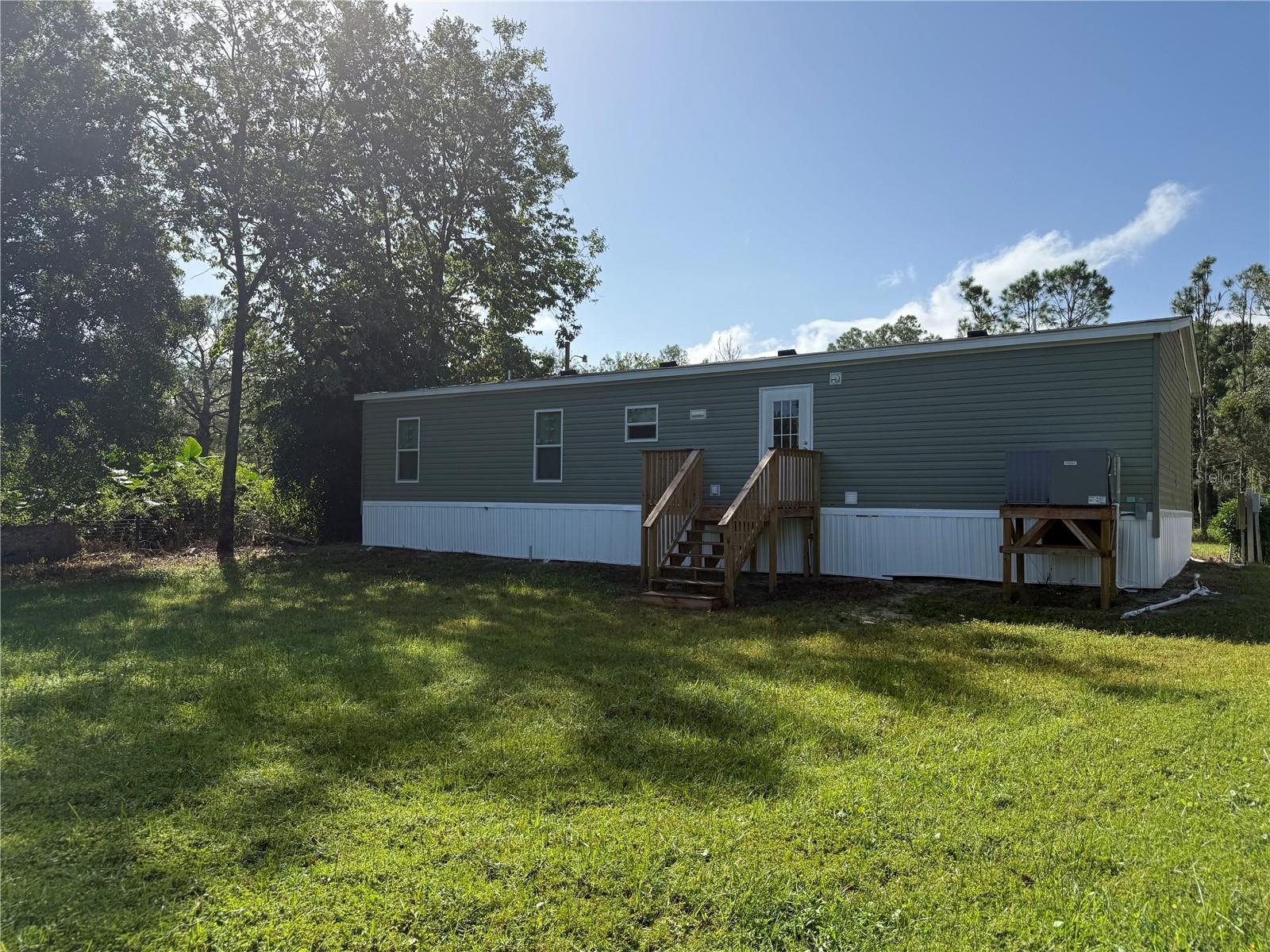 1561 Poe Rd Property Photo 14