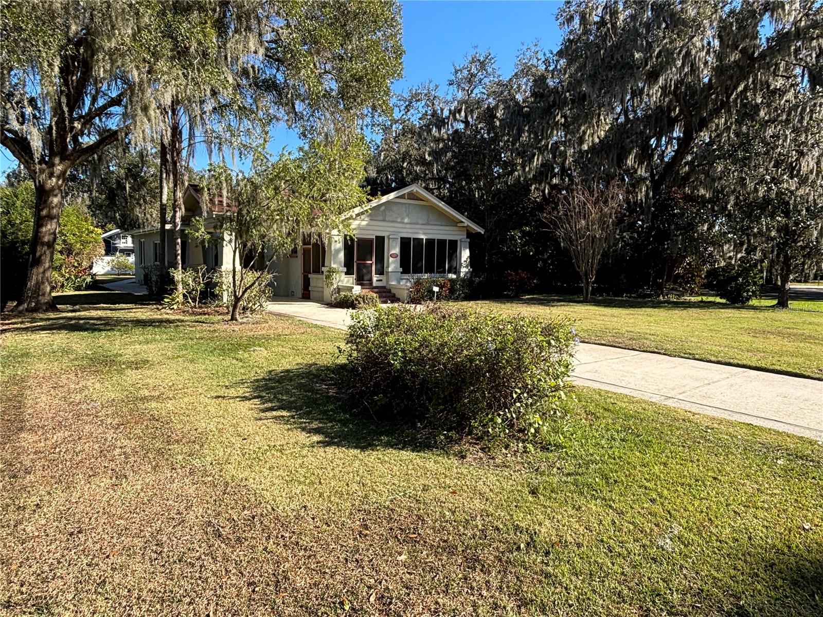 1230 S Orange Ave Property Photo 42