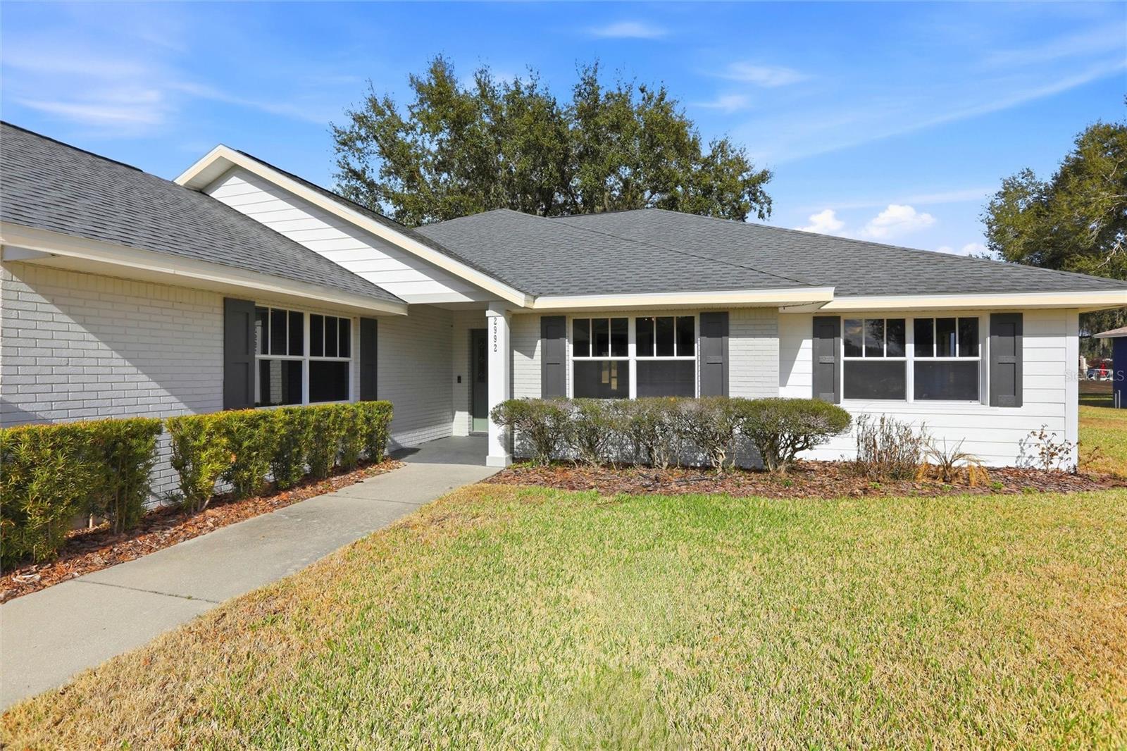 2992 Oaks Bnd Property Photo 3