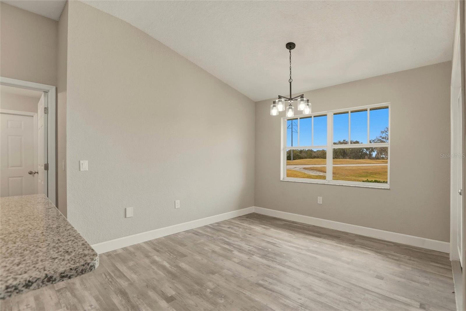 2992 Oaks Bnd Property Photo 17