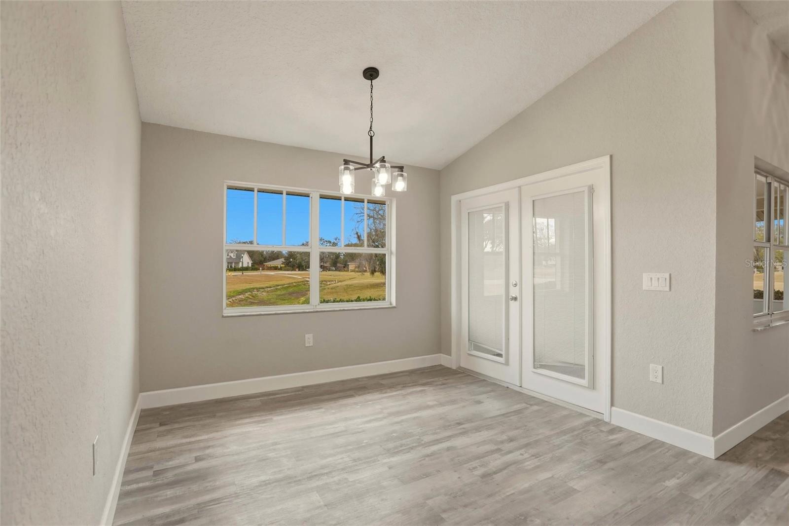 2992 Oaks Bnd Property Photo 18
