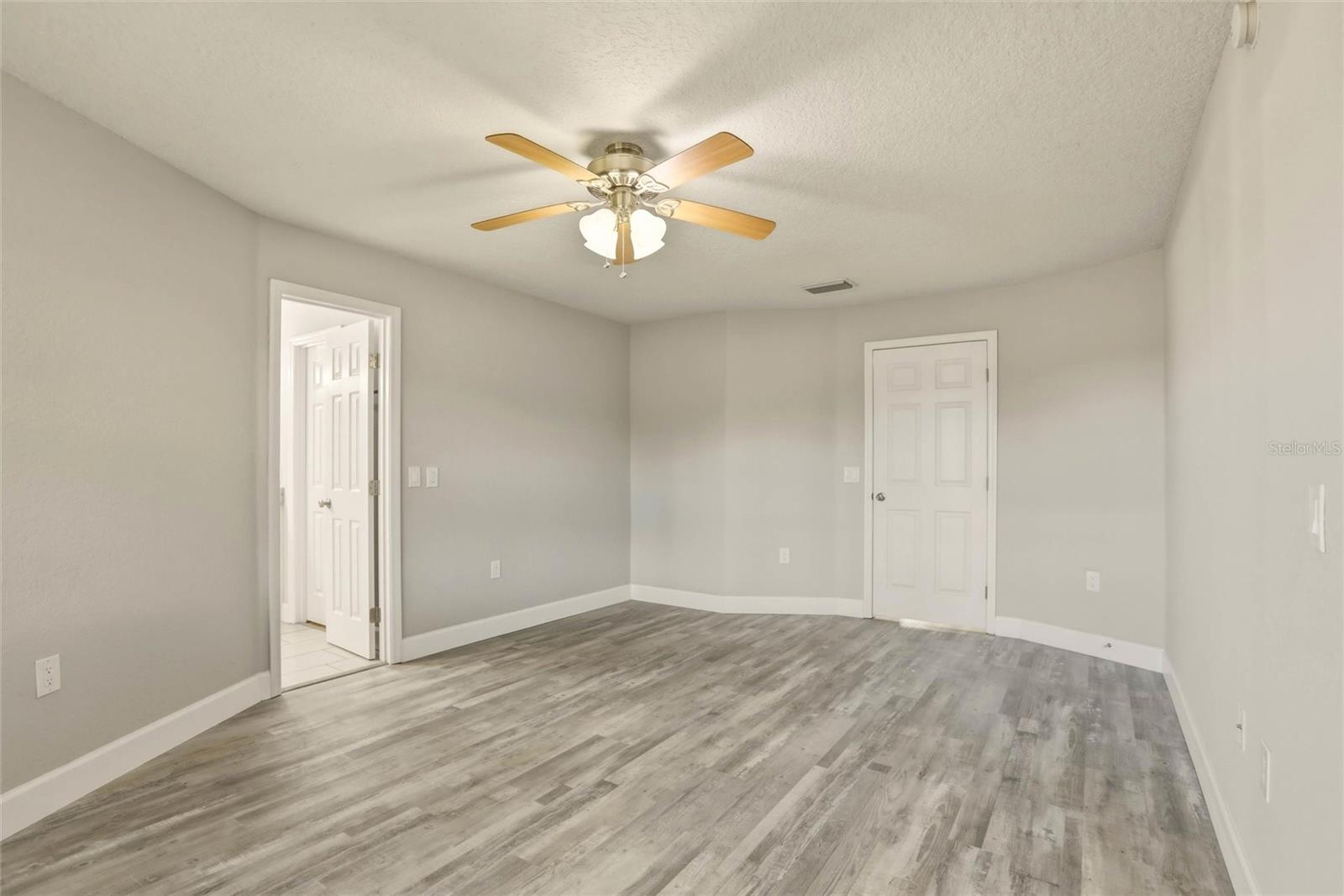 2992 Oaks Bnd Property Photo 21