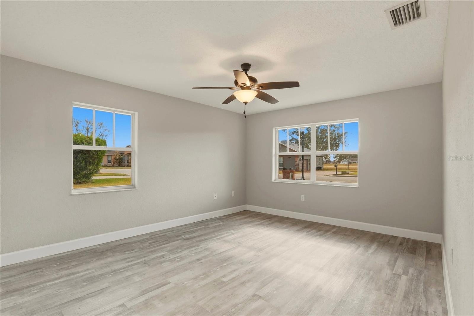 2992 Oaks Bnd Property Photo 24