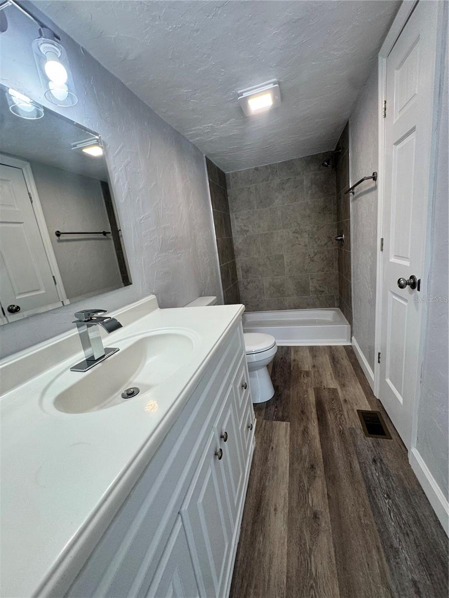 4822 Rolling Meadow Dr Property Photo 17