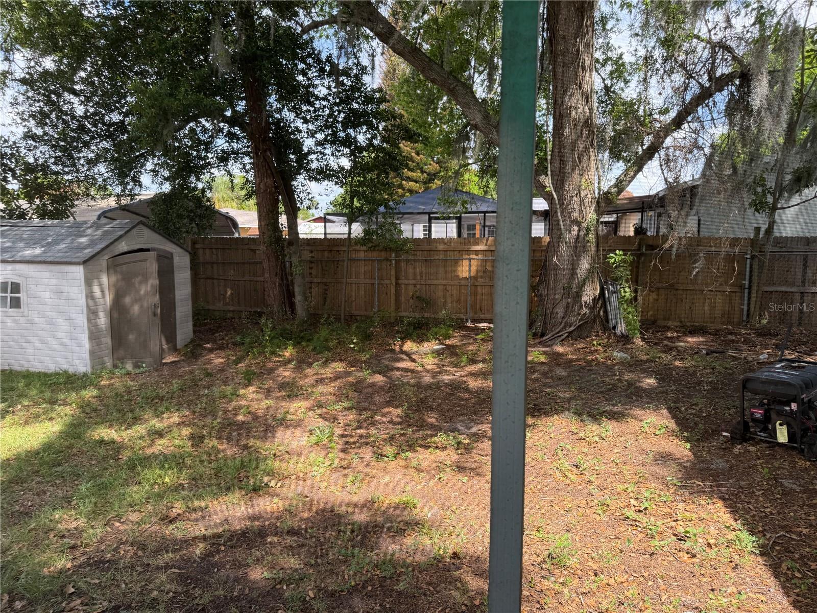 415 S Tangerine Ct Property Photo 3