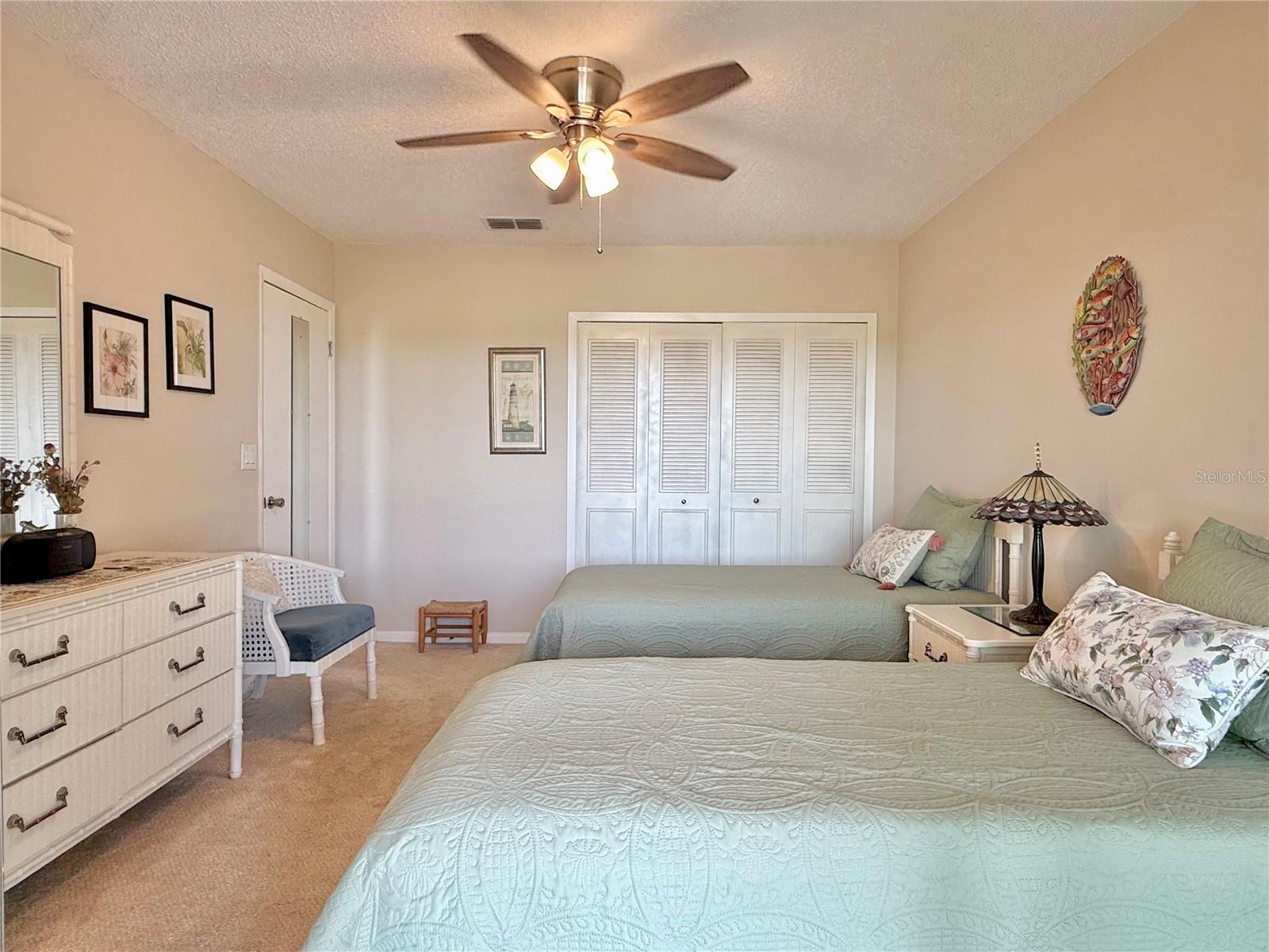 3635 Edgewater Dr #3635 Property Photo 25