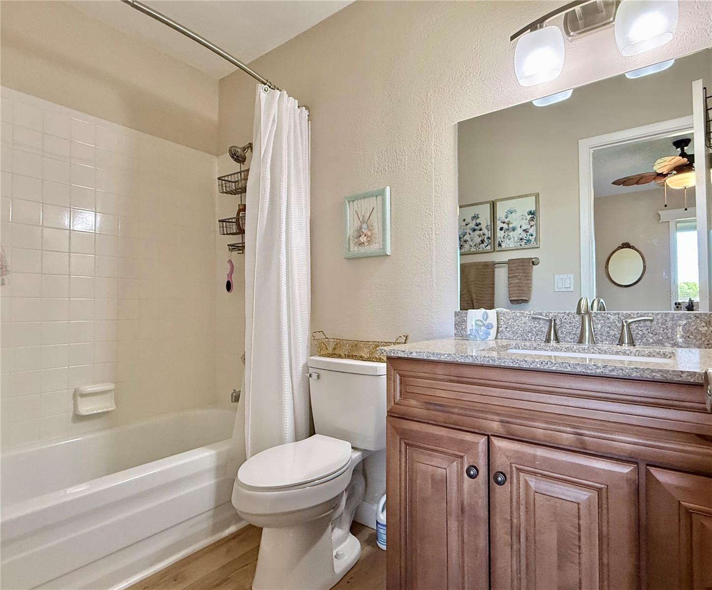 3635 Edgewater Dr #3635 Property Photo 30