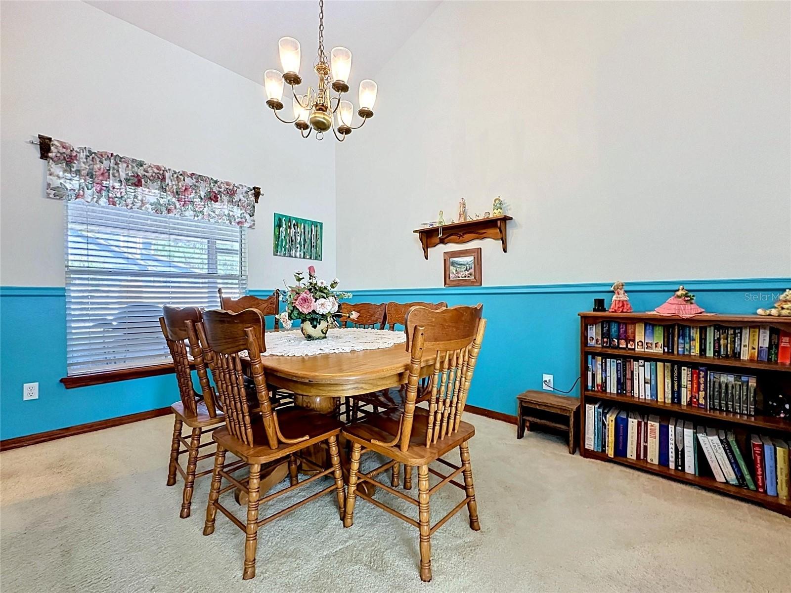 1681 E Spring Ridge Cir Property Photo 12