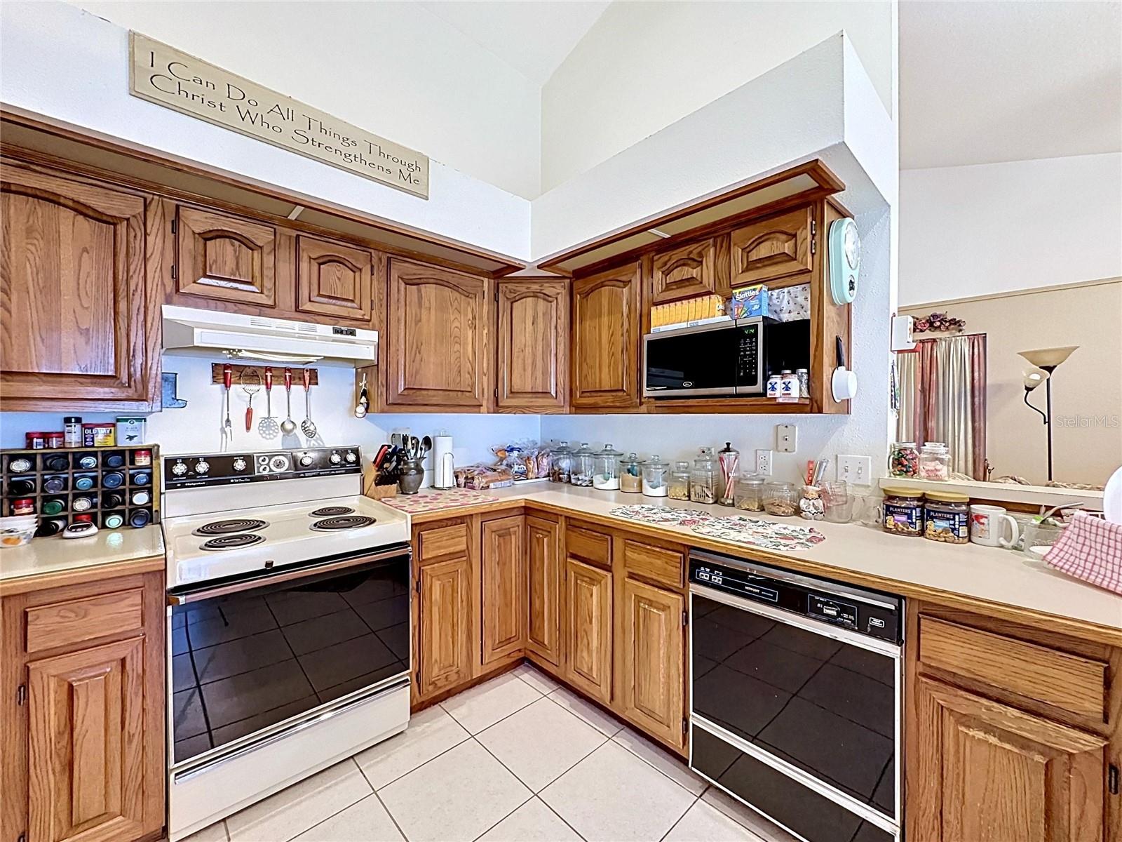 1681 E Spring Ridge Cir Property Photo 15