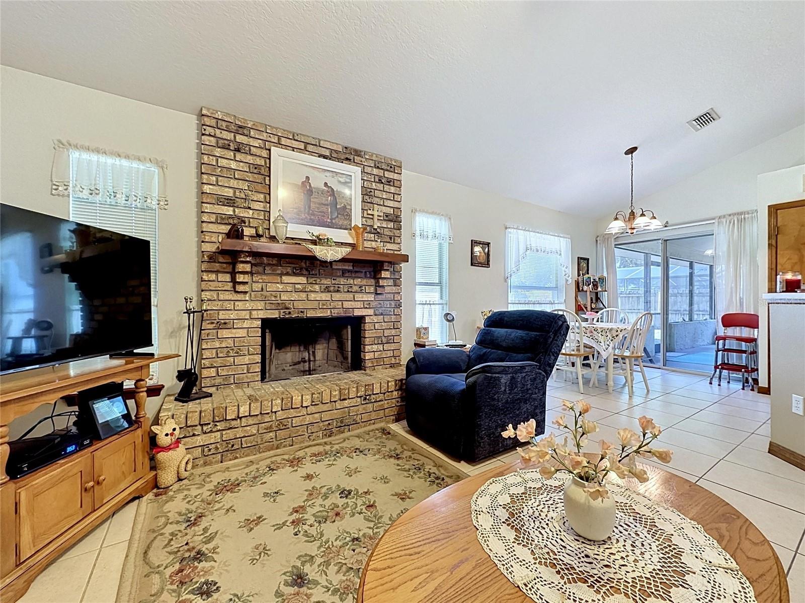 1681 E Spring Ridge Cir Property Photo 24