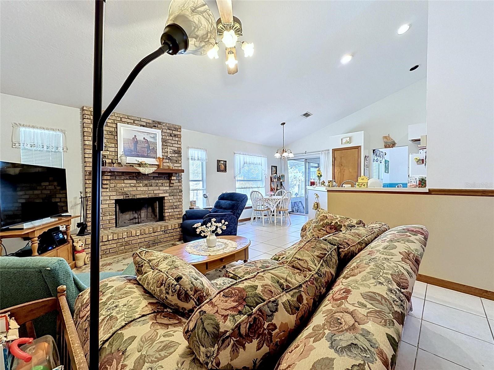 1681 E Spring Ridge Cir Property Photo 28