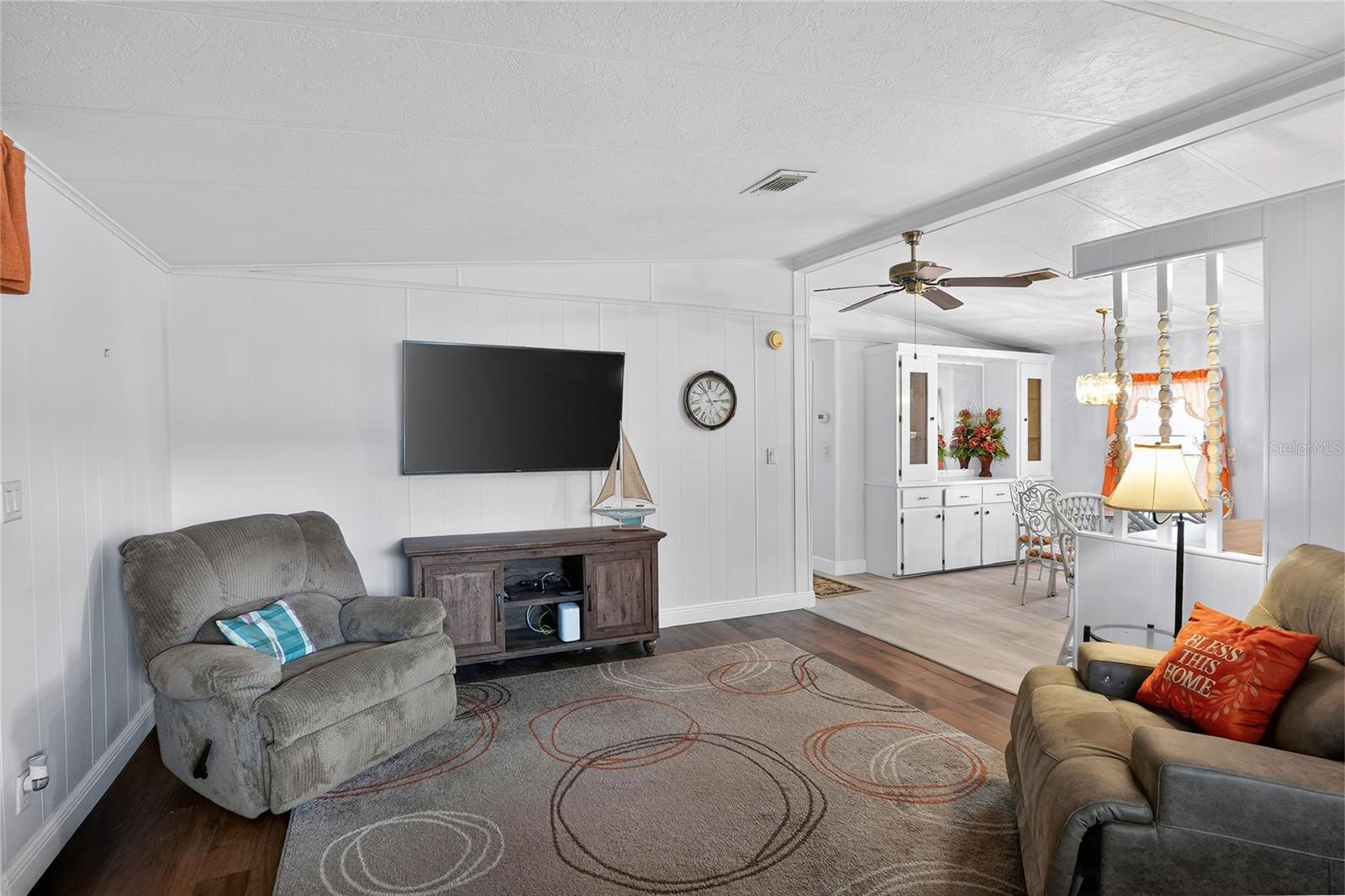 2055 S Floral Ave #296 Property Photo 11