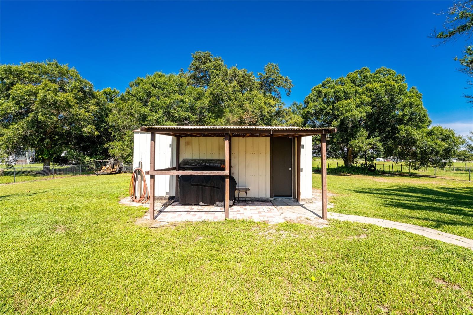 5635 Sw Brahma Ave Property Photo 54